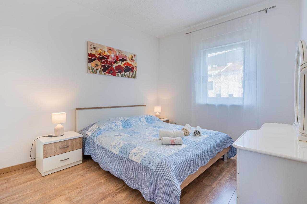 Apartments Tatjana II Cres Bagian luar foto