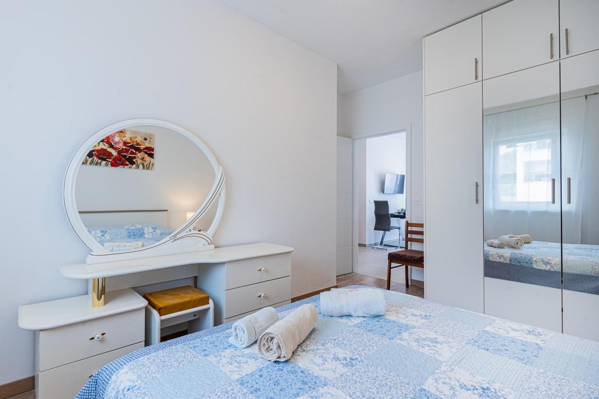 Apartments Tatjana II Cres Bagian luar foto